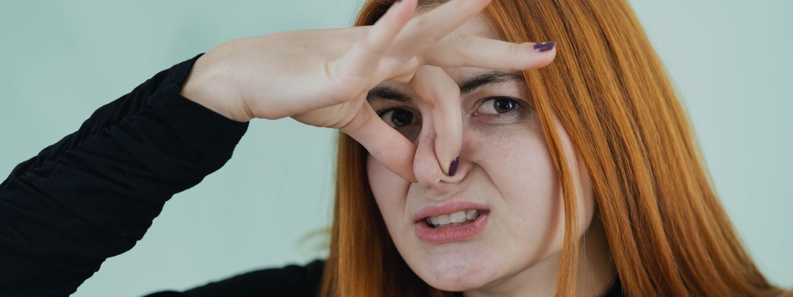 ¿Qué causa el mal aliento?